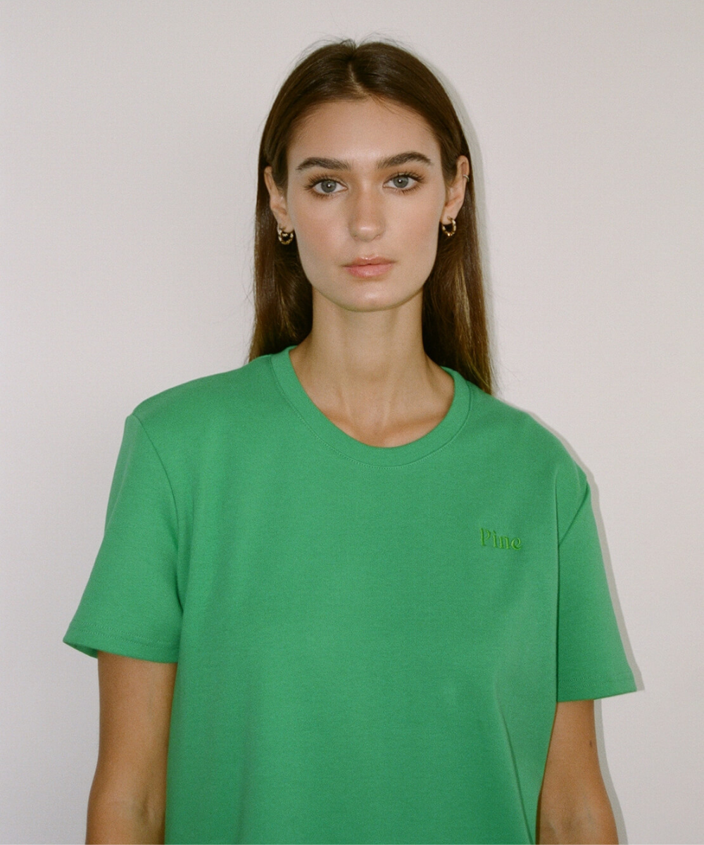 Oversized T-Shirt - Green Bee