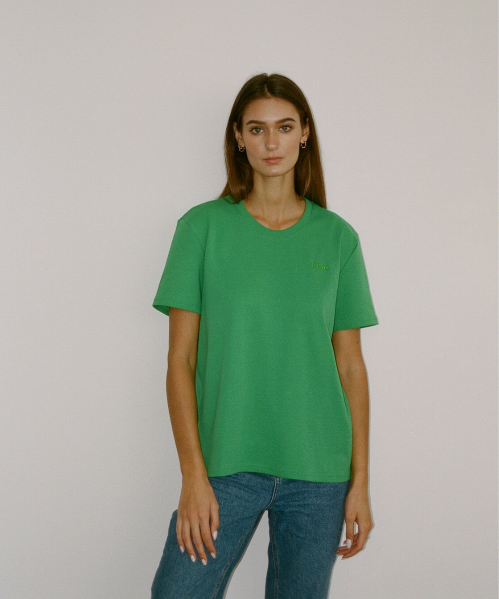 Oversized T-Shirt - Green Bee